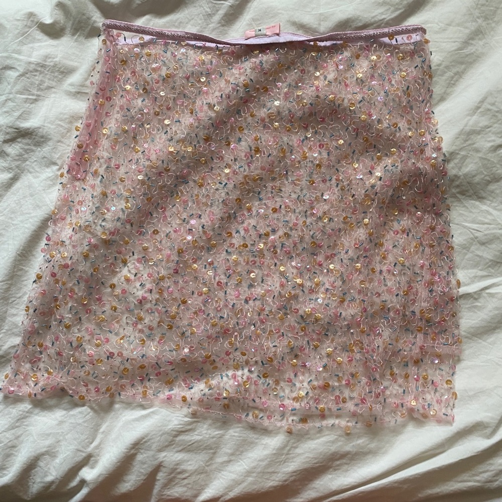 Dyspnea beaded sheer skirt in pink sequins